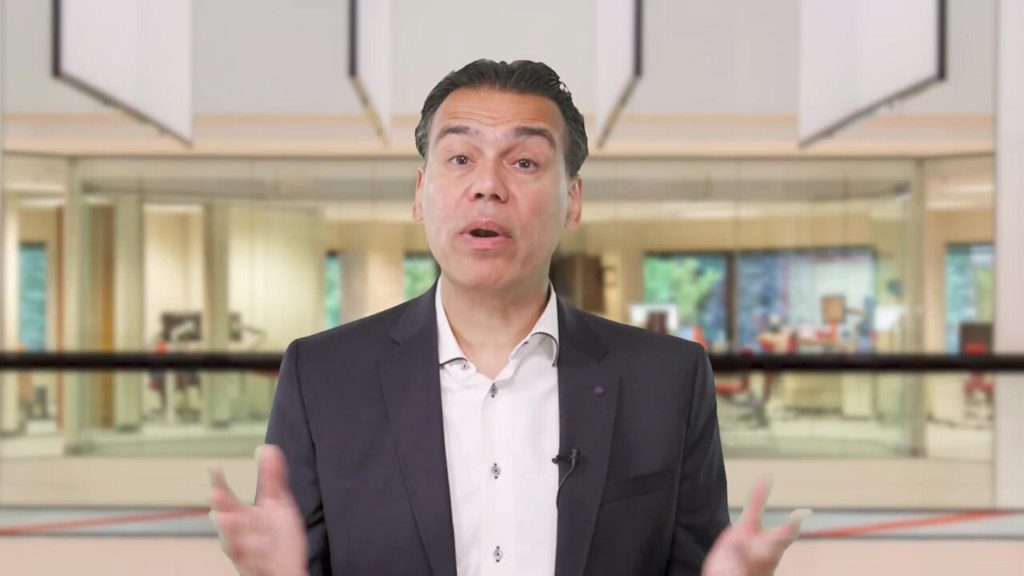 Rob Walker Video Intesa Sanpaolo