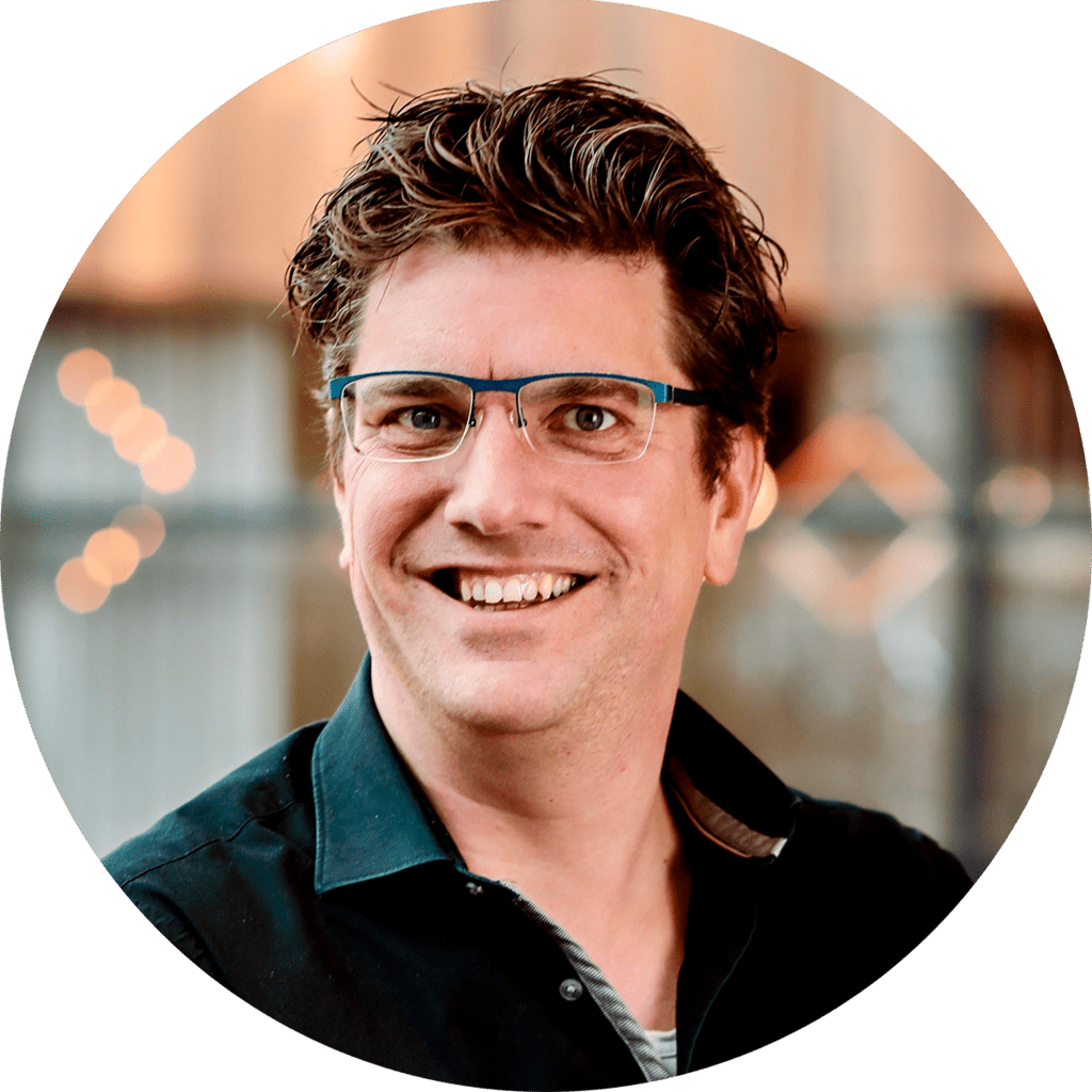 Dirk Donkers headshot